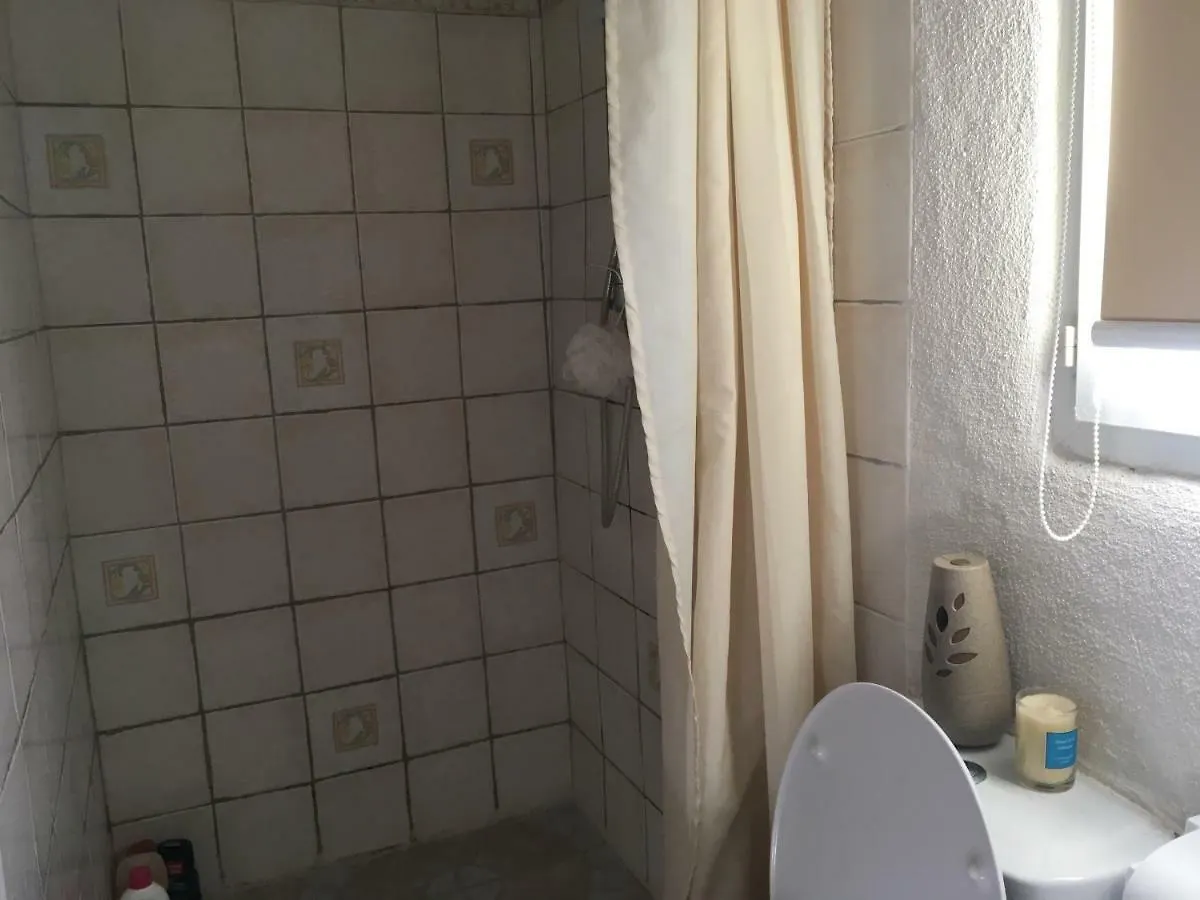 Homestay L'Eden Apartment Ansouis